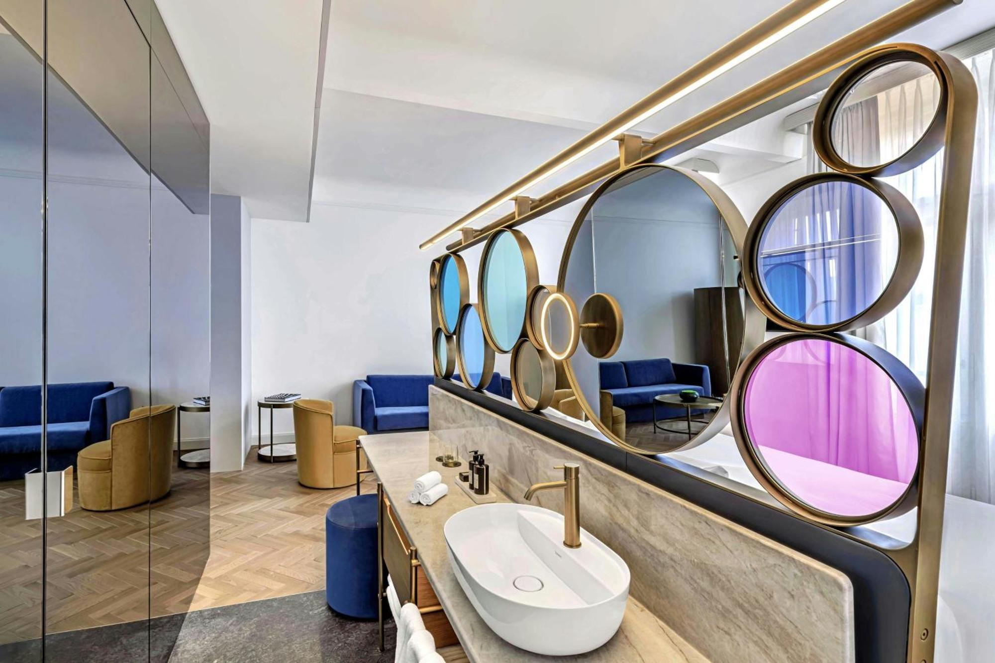 W Prague Hotel Buitenkant foto